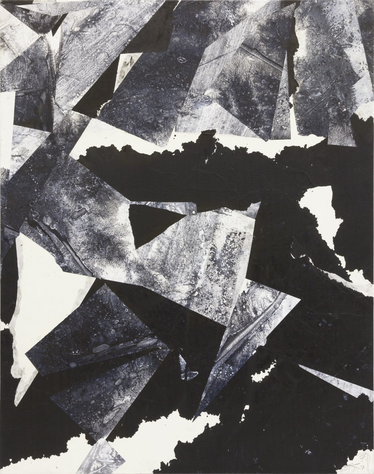 Zheng Chongbin 郑重宾 Temporal Boundaries No. 1 临时的界限 1 号, 2017 Ink and acrylic on xuan paper 墨 丙烯 宣纸...